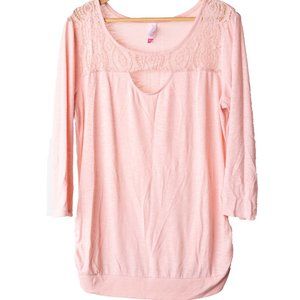 Elbow length pink top